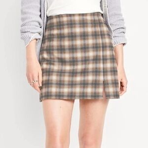 Old Navy Plaid Mini Skirt NWT – Size L